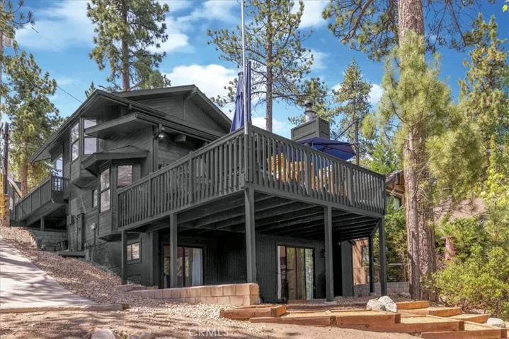 763 Cove Drive, Big Bear Lake, California 92315