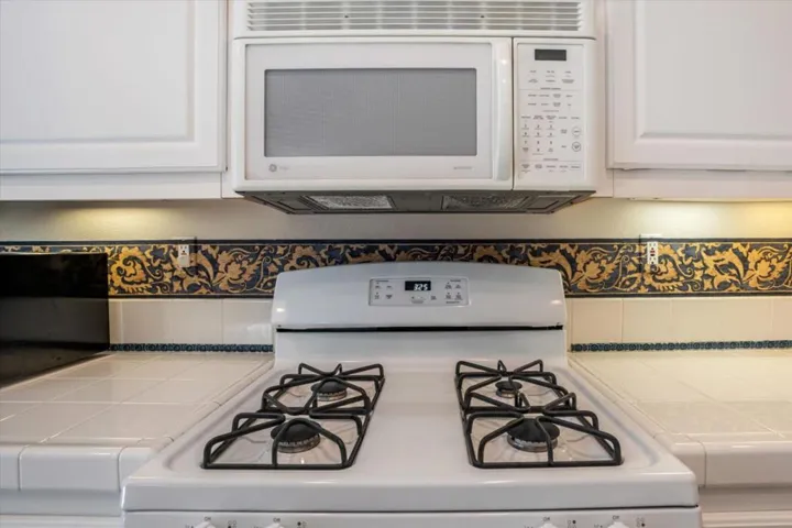 3916 Match Point Avenue, Santa Rosa, California 95407