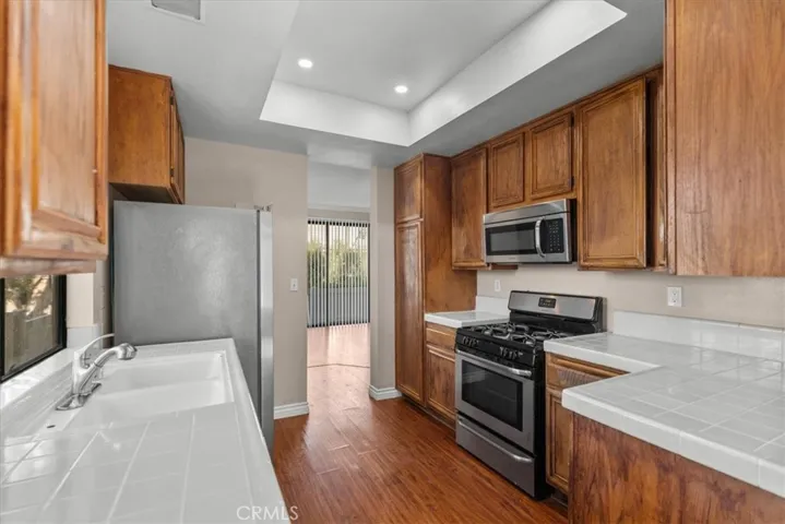 2621 Plaza Del Amo 504, Torrance, California 90503