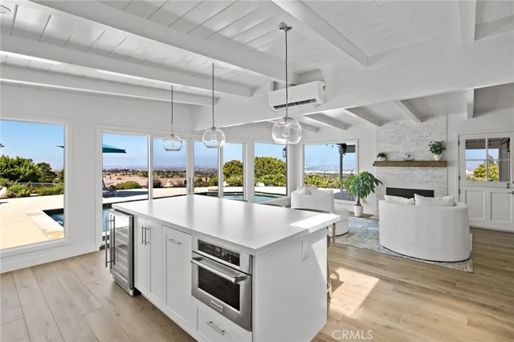 81 Rockinghorse Road, Rancho Palos Verdes, California 90275