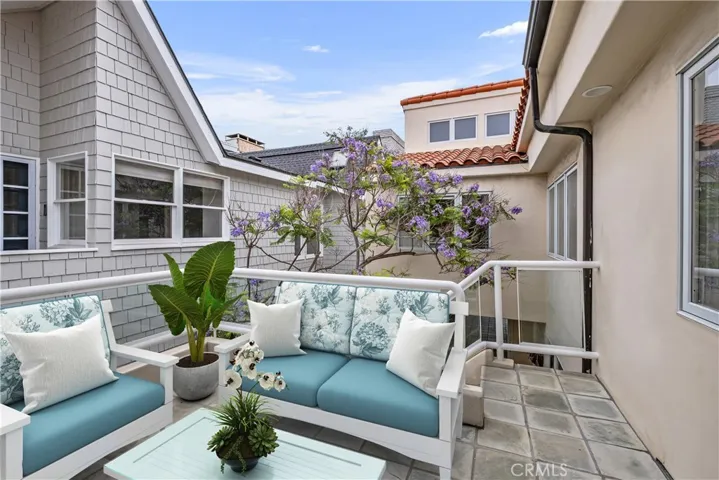 333 E Bay Front, Newport Beach, California 92662