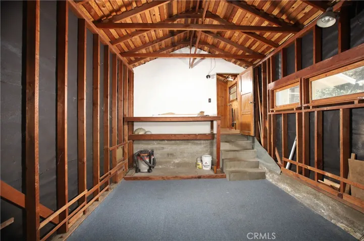 4897 Rosemont Avenue, La Crescenta, California 91214