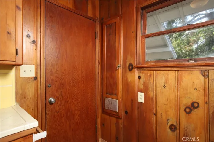4897 Rosemont Avenue, La Crescenta, California 91214