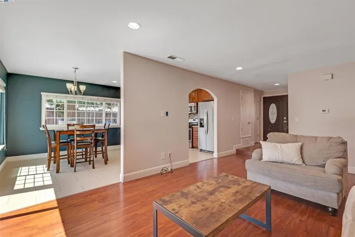 577 Everglades Ln, Livermore, California 94551