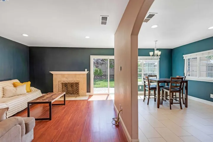 577 Everglades Ln, Livermore, California 94551