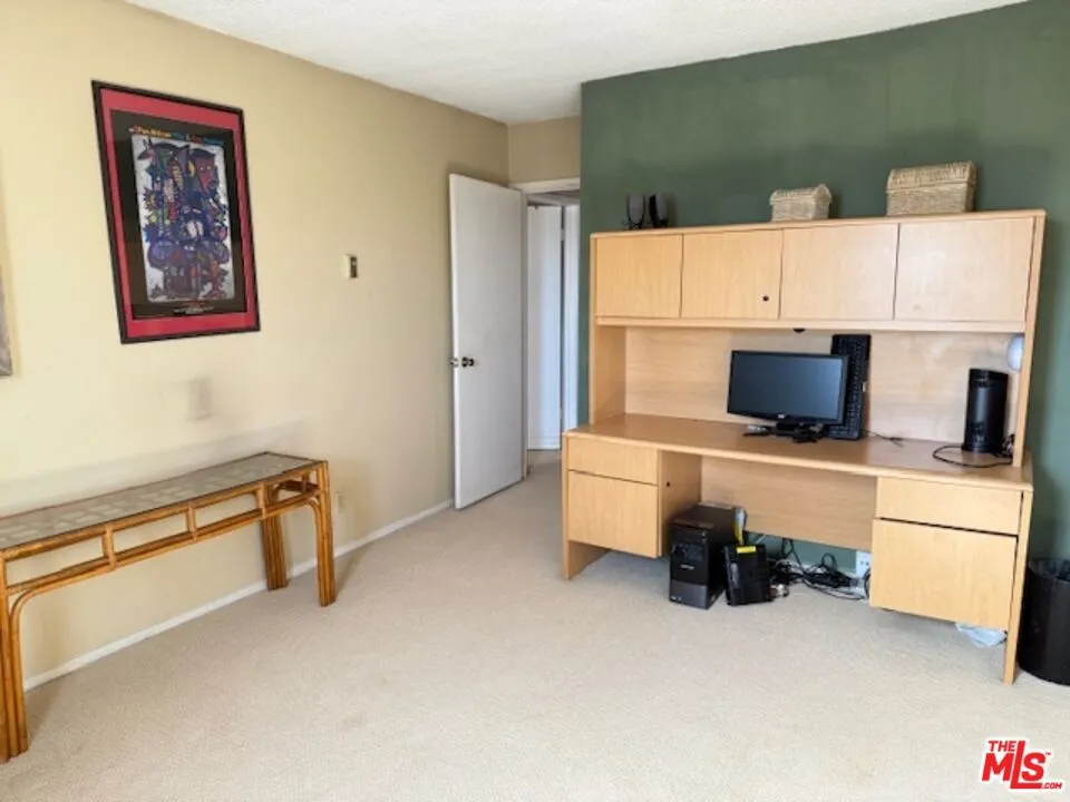 5376 Fairview Boulevard 210, Los Angeles, California 90056 home-pic-13