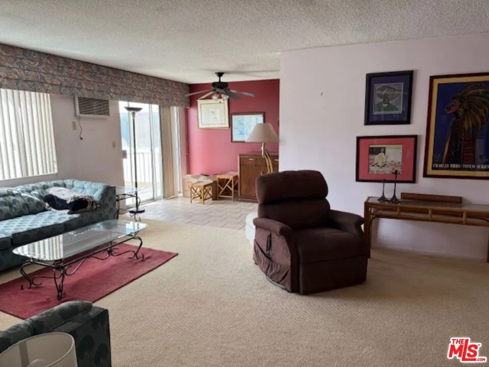 5376 Fairview Boulevard 210, Los Angeles, California 90056 home-pic-2