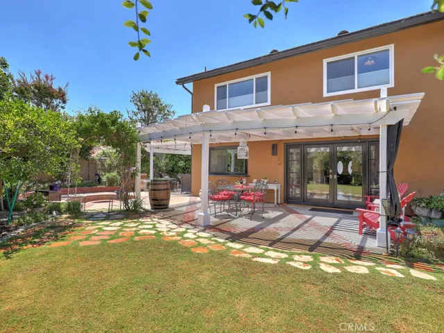 Amazing Yard! 
7700 sq ft-Rare in Irvine
