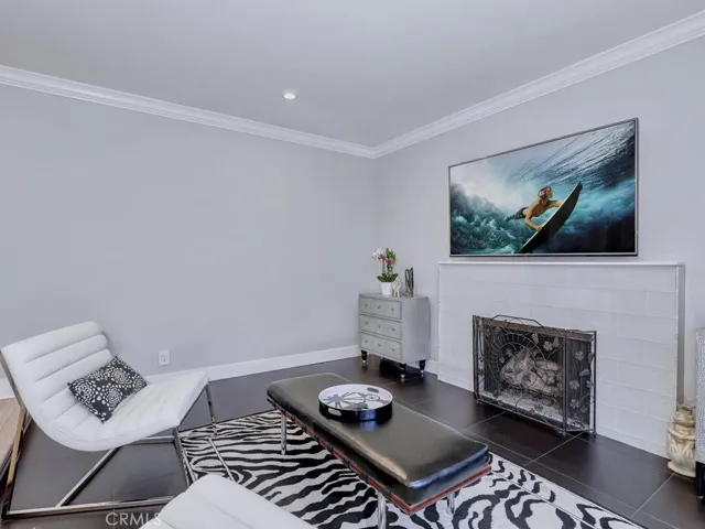 2nd living area