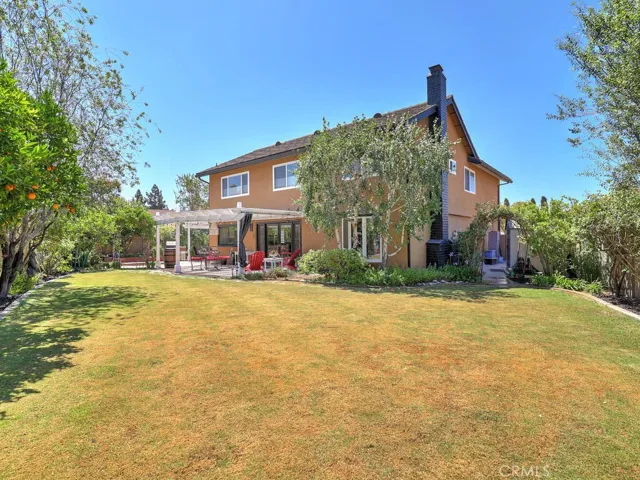 7700 sq ft of beauty- fire-pit- spa-gas bbq and so much more.