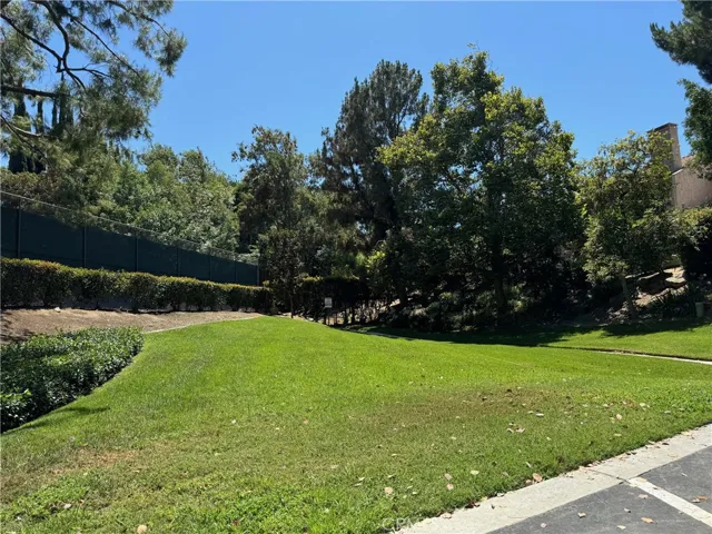 2280 El Capitan Drive, Riverside, California 92506