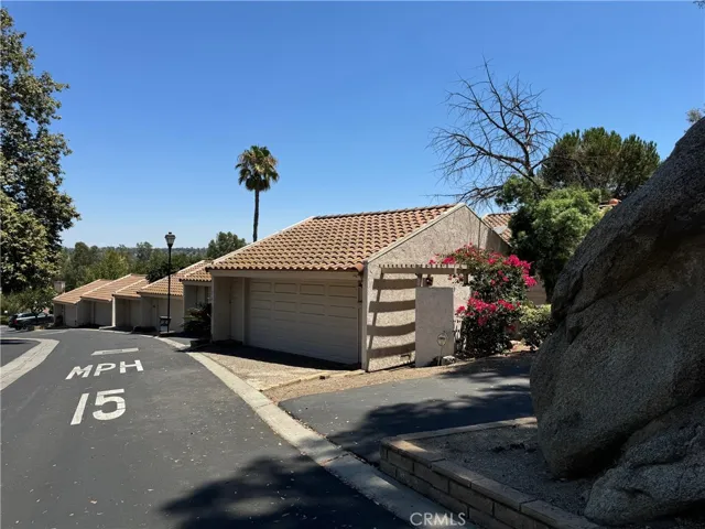 2280 El Capitan Drive, Riverside, California 92506