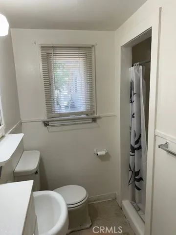 2726 5th Street, Riverside, California 92507