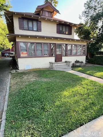 2726 5th Street, Riverside, California 92507