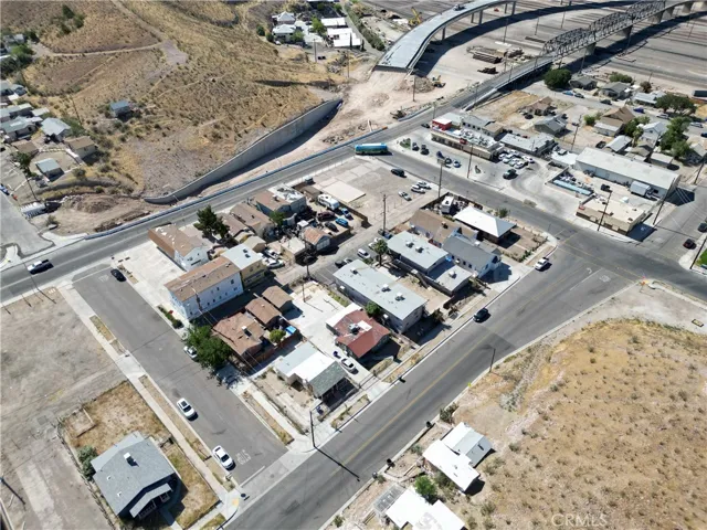 312 N 2nd Avenue, Barstow, California 92311