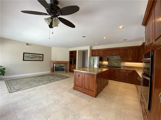 5118 Wisteria Drive, Oceanside, California 92056