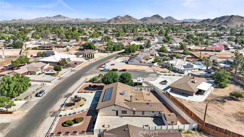 14281 Cronese Road, Apple Valley, California 92307