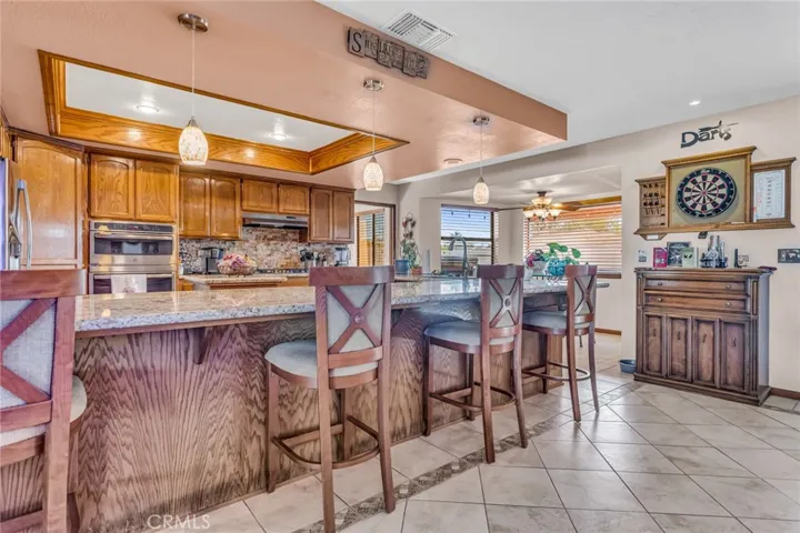 14281 Cronese Road, Apple Valley, California 92307