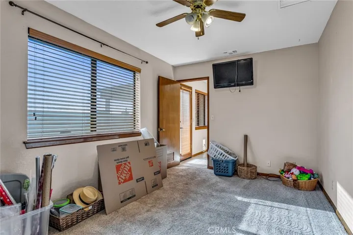 14281 Cronese Road, Apple Valley, California 92307