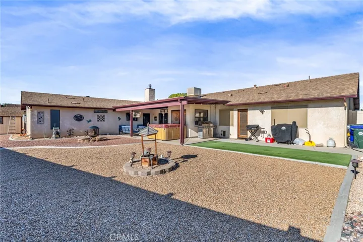 14281 Cronese Road, Apple Valley, California 92307