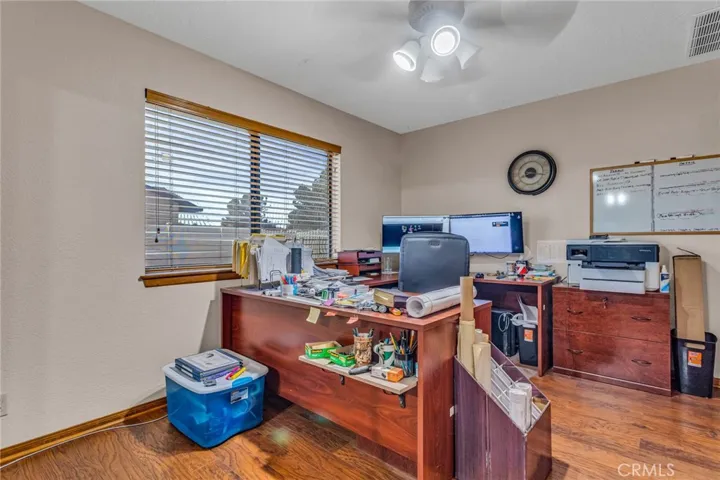 14281 Cronese Road, Apple Valley, California 92307