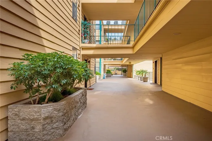 350 W Loraine Street 203, Glendale, California 91202
