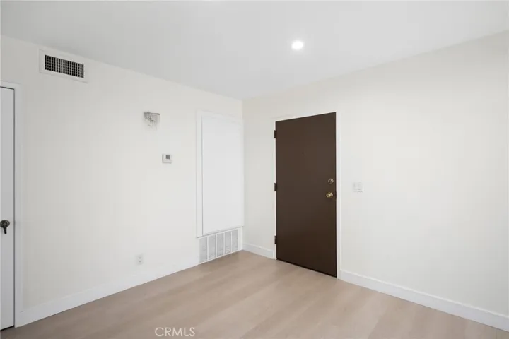 350 W Loraine Street 203, Glendale, California 91202
