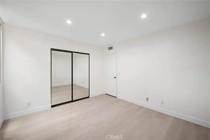 350 W Loraine Street 203, Glendale, California 91202