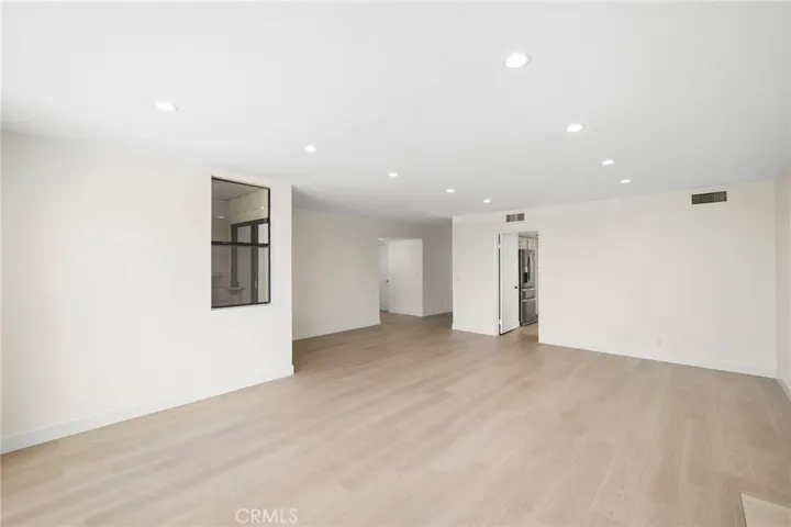 350 W Loraine Street 203, Glendale, California 91202