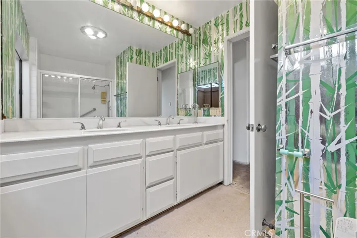221 Via Los Miradores, Redondo Beach, California 90277