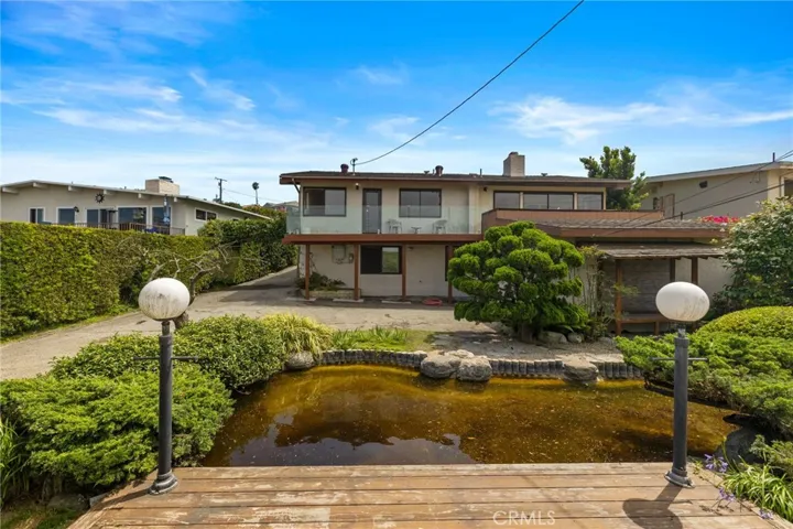 221 Via Los Miradores, Redondo Beach, California 90277