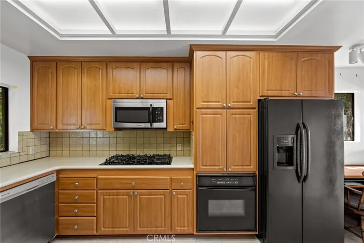 221 Via Los Miradores, Redondo Beach, California 90277