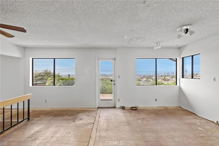 221 Via Los Miradores, Redondo Beach, California 90277