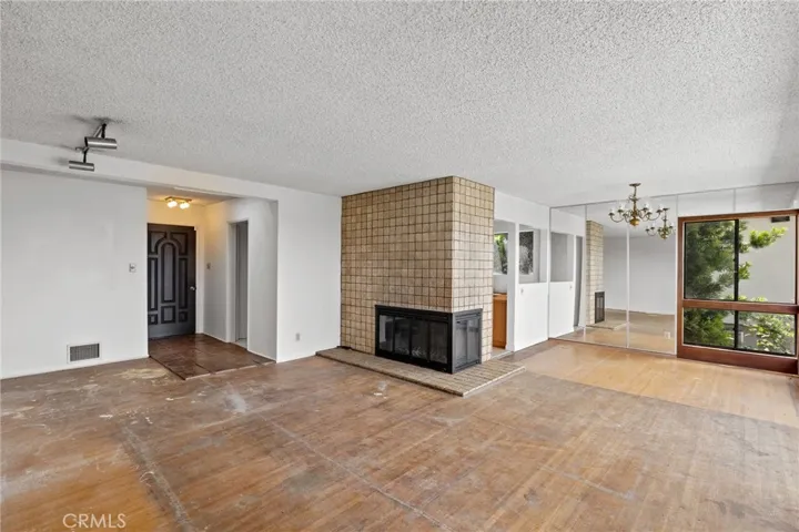 221 Via Los Miradores, Redondo Beach, California 90277