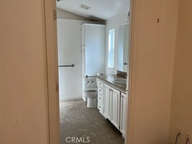 400 Sulphur Bank Drive 23, Clearlake Oaks, California 95423