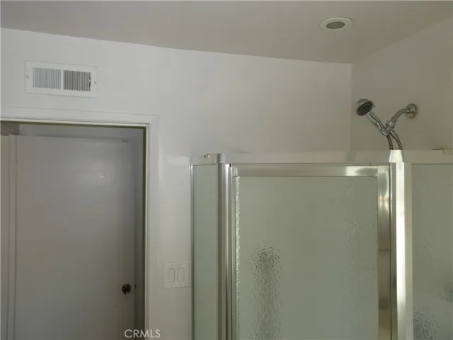 22212 Welby Way, Woodland Hills, California 91303