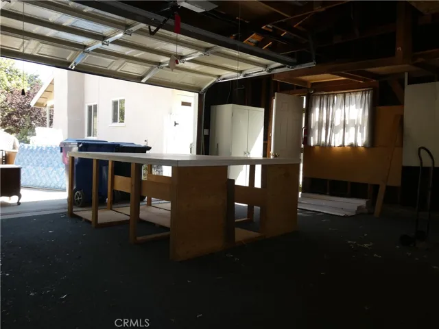22212 Welby Way, Woodland Hills, California 91303