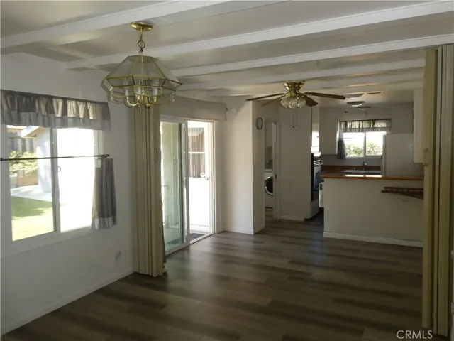 22212 Welby Way, Woodland Hills, California 91303
