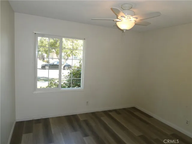 22212 Welby Way, Woodland Hills, California 91303