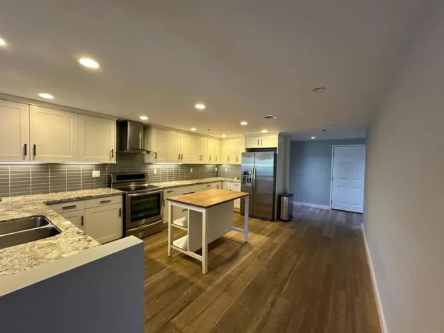440 Cesano Court 208, Palo Alto, California 94306