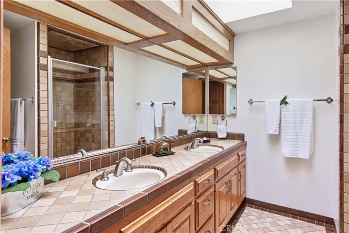 6947 Alta Vista Drive, Rancho Palos Verdes, California 90275