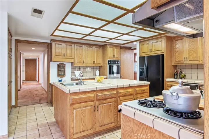 6947 Alta Vista Drive, Rancho Palos Verdes, California 90275