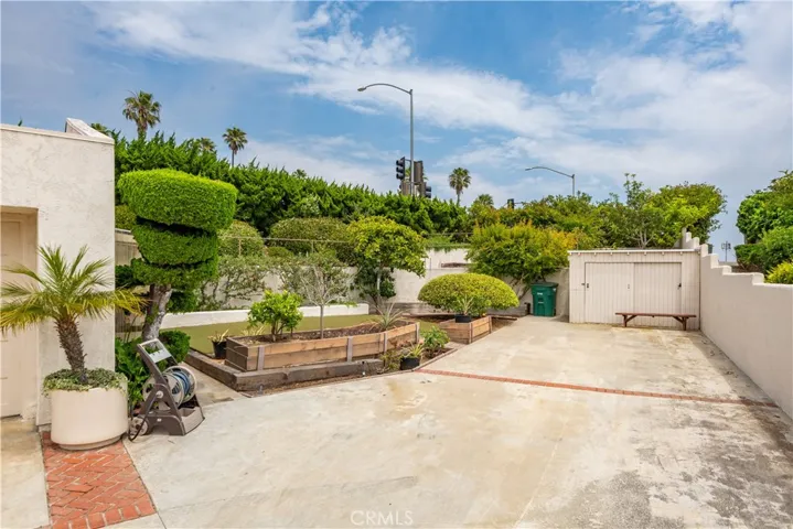 6947 Alta Vista Drive, Rancho Palos Verdes, California 90275