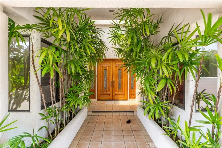 6947 Alta Vista Drive, Rancho Palos Verdes, California 90275