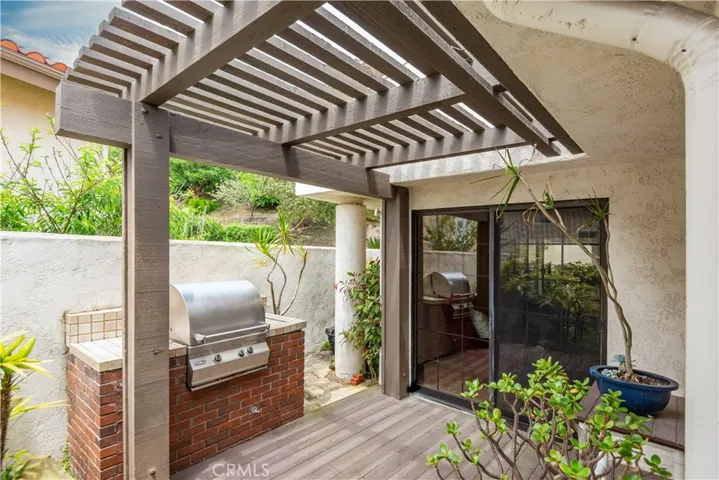 6947 Alta Vista Drive, Rancho Palos Verdes, California 90275