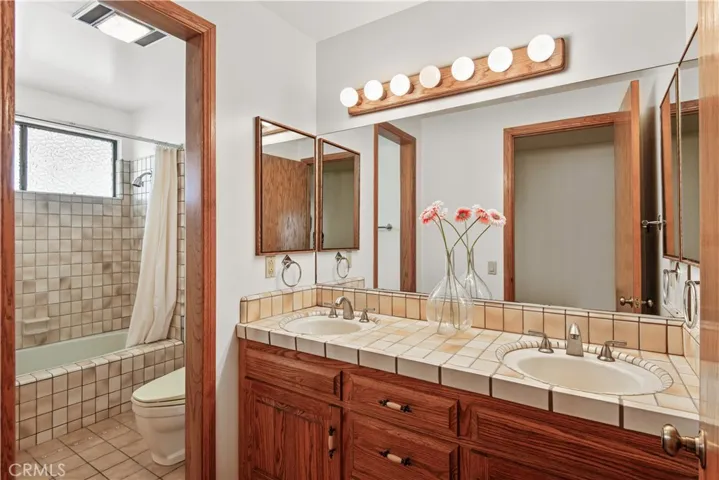 6947 Alta Vista Drive, Rancho Palos Verdes, California 90275
