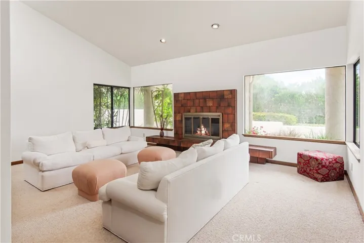 6947 Alta Vista Drive, Rancho Palos Verdes, California 90275