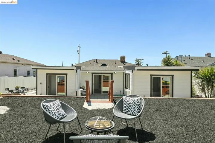 921 Pierce St, Albany, California 94706