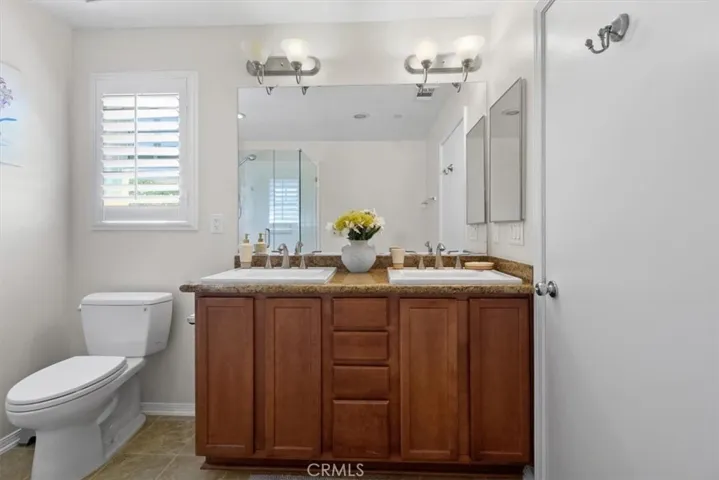 16706 Nicklaus Drive 76, Rancho Cascades, California 91342