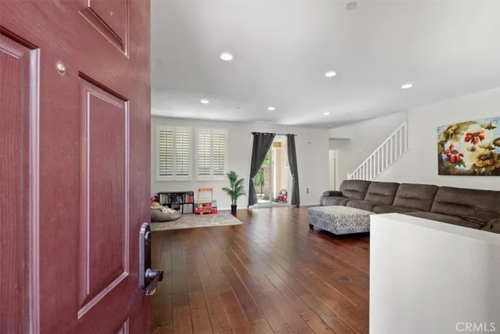 16706 Nicklaus Drive 76, Rancho Cascades, California 91342